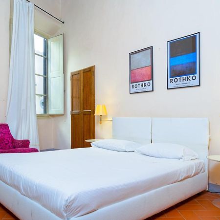 Elegant Apartment Near Piazza Della Signoria Флоренция Екстериор снимка