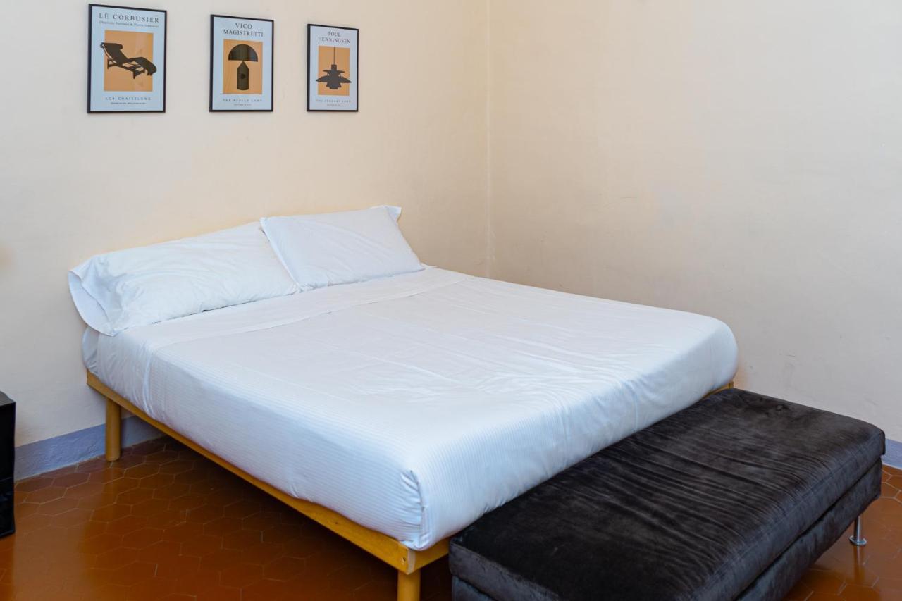 Elegant Apartment Near Piazza Della Signoria Флоренция Екстериор снимка